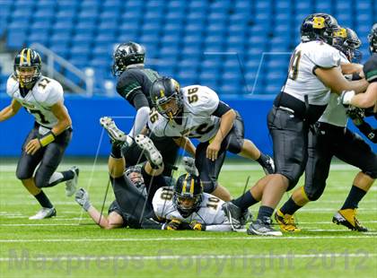 Thumbnail 3 in Brennan vs. Cedar Park (UIL 4A Division 2 Quarterfinal Playoff) photogallery.