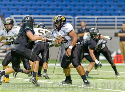 Thumbnail 2 in Brennan vs. Cedar Park (UIL 4A Division 2 Quarterfinal Playoff) photogallery.