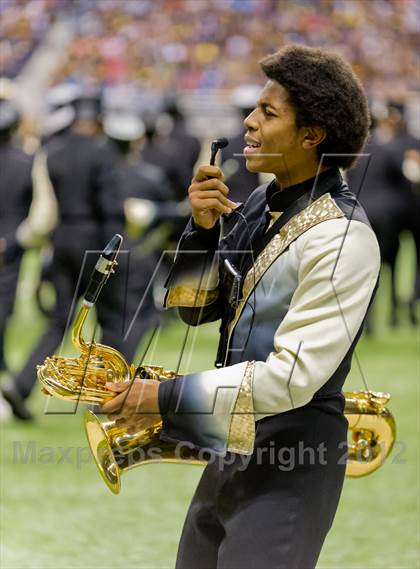 Thumbnail 1 in Brennan vs. Cedar Park (UIL 4A Division 2 Quarterfinal Playoff) photogallery.