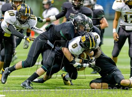 Thumbnail 3 in Brennan vs. Cedar Park (UIL 4A Division 2 Quarterfinal Playoff) photogallery.