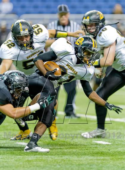 Thumbnail 3 in Brennan vs. Cedar Park (UIL 4A Division 2 Quarterfinal Playoff) photogallery.