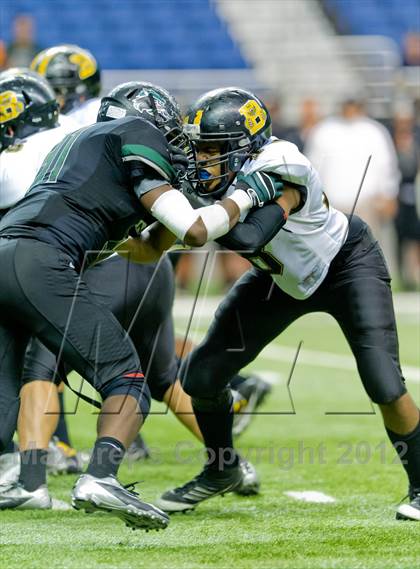 Thumbnail 3 in Brennan vs. Cedar Park (UIL 4A Division 2 Quarterfinal Playoff) photogallery.