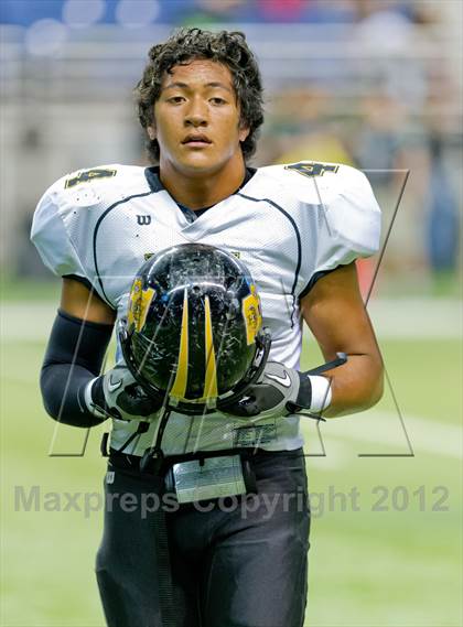 Thumbnail 3 in Brennan vs. Cedar Park (UIL 4A Division 2 Quarterfinal Playoff) photogallery.
