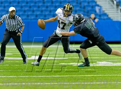Thumbnail 3 in Brennan vs. Cedar Park (UIL 4A Division 2 Quarterfinal Playoff) photogallery.