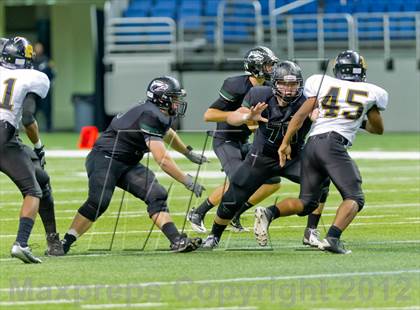 Thumbnail 2 in Brennan vs. Cedar Park (UIL 4A Division 2 Quarterfinal Playoff) photogallery.