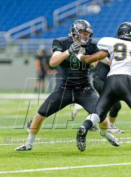 Thumbnail 1 in Brennan vs. Cedar Park (UIL 4A Division 2 Quarterfinal Playoff) photogallery.