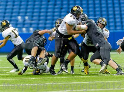 Thumbnail 2 in Brennan vs. Cedar Park (UIL 4A Division 2 Quarterfinal Playoff) photogallery.