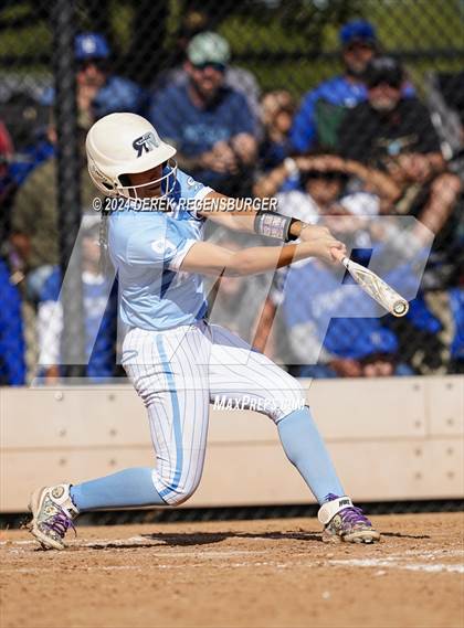 Thumbnail 2 in Riverdale Ridge vs Broomfield (CHSAA 5A Semifinal) photogallery.