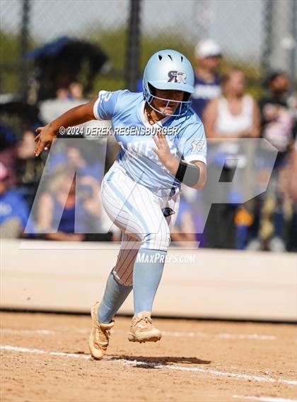 Thumbnail 3 in Riverdale Ridge vs Broomfield (CHSAA 5A Semifinal) photogallery.