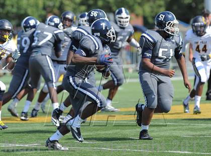 Thumbnail 1 in Loyola vs. East English Village Prep (Detroit Prep Kickoff Classic) photogallery.