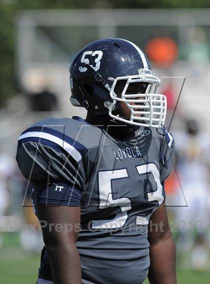 Thumbnail 2 in Loyola vs. East English Village Prep (Detroit Prep Kickoff Classic) photogallery.