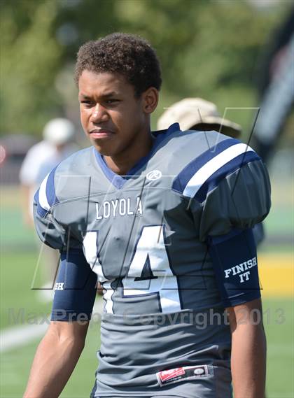 Thumbnail 2 in Loyola vs. East English Village Prep (Detroit Prep Kickoff Classic) photogallery.