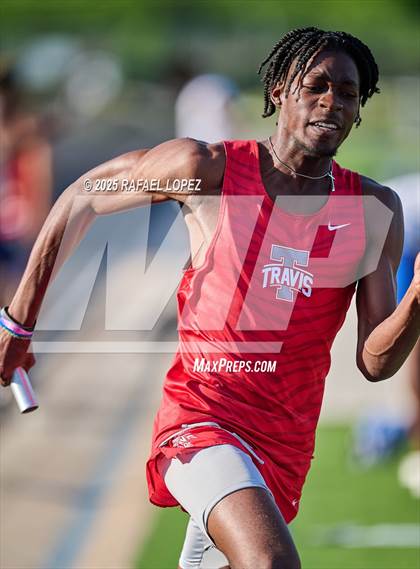 Thumbnail 3 in UIL 6A Track & Field Area 21&22 (4x400M Relay) photogallery.