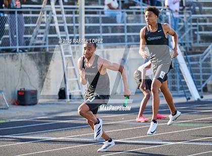 Thumbnail 3 in UIL 6A Track & Field Area 21&22 (4x400M Relay) photogallery.