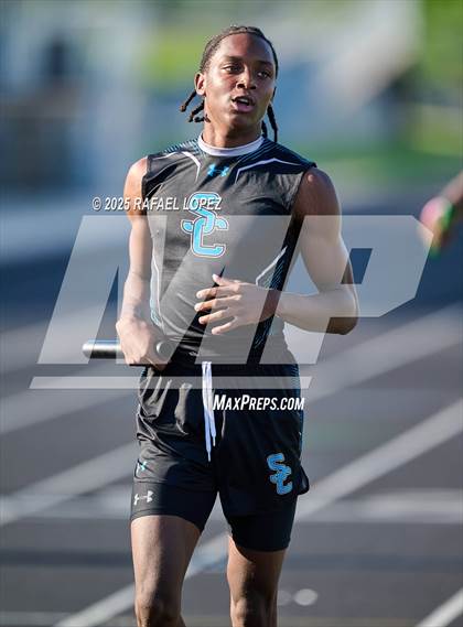 Thumbnail 3 in UIL 6A Track & Field Area 21&22 (4x400M Relay) photogallery.