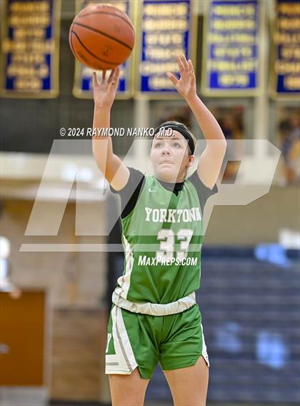 Thumbnail 2 in Yorktown Muncie Burris  photogallery.