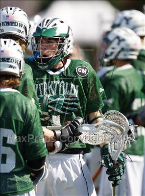 Thumbnail 1 in Yorktown vs. Syosset (NYSPHSAA Class A Semifinal) photogallery.
