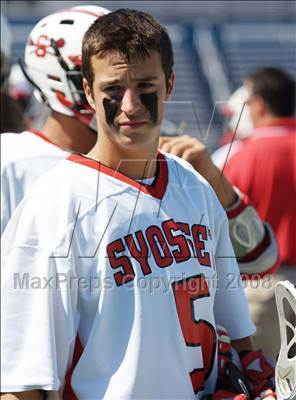 Thumbnail 2 in Yorktown vs. Syosset (NYSPHSAA Class A Semifinal) photogallery.