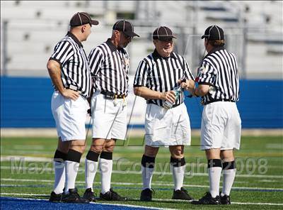Thumbnail 3 in Yorktown vs. Syosset (NYSPHSAA Class A Semifinal) photogallery.