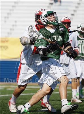 Thumbnail 1 in Yorktown vs. Syosset (NYSPHSAA Class A Semifinal) photogallery.