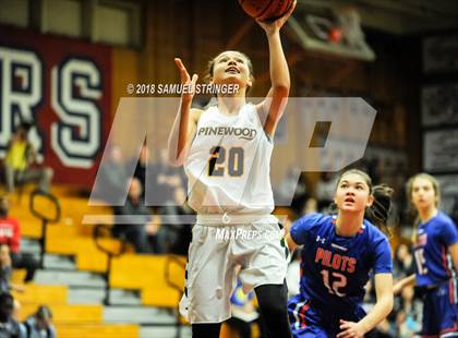 Thumbnail 2 in St. Joseph Notre Dame vs. Pinewood (Lamorinda Classic) photogallery.