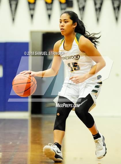Thumbnail 3 in St. Joseph Notre Dame vs. Pinewood (Lamorinda Classic) photogallery.