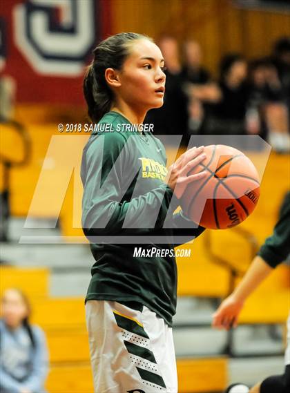 Thumbnail 3 in St. Joseph Notre Dame vs. Pinewood (Lamorinda Classic) photogallery.