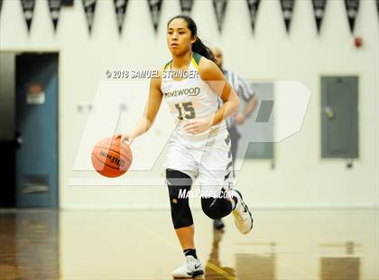 Thumbnail 2 in St. Joseph Notre Dame vs. Pinewood (Lamorinda Classic) photogallery.