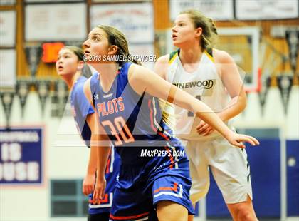 Thumbnail 2 in St. Joseph Notre Dame vs. Pinewood (Lamorinda Classic) photogallery.
