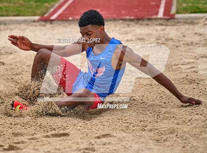 Thumbnail 1 in CCISD Ruben C Jordan Relays (Long Jump) photogallery.