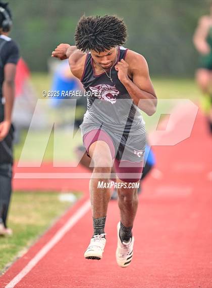 Thumbnail 3 in CCISD Ruben C Jordan Relays (Long Jump) photogallery.