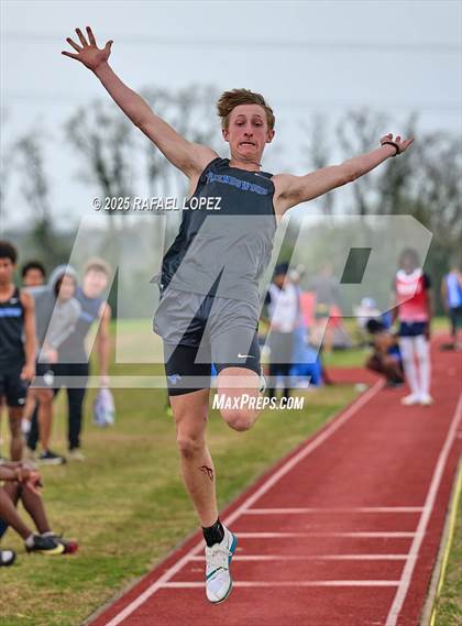 Thumbnail 2 in CCISD Ruben C Jordan Relays (Long Jump) photogallery.