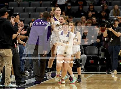 Thumbnail 3 in Marina @ Bret Harte (CIF State D5 Final) photogallery.