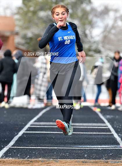 Thumbnail 2 in Taos Invitational photogallery.