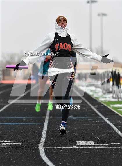 Thumbnail 1 in Taos Invitational photogallery.