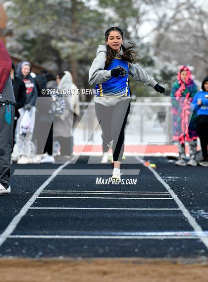 Thumbnail 3 in Taos Invitational photogallery.