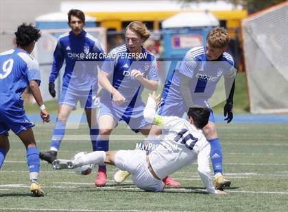 Thumbnail 2 in Dixie vs. Ridgeline (UHSAA 4A Semifinal Playoff) photogallery.
