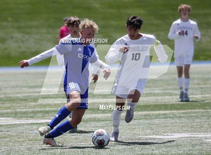 Thumbnail 3 in Dixie vs. Ridgeline (UHSAA 4A Semifinal Playoff) photogallery.