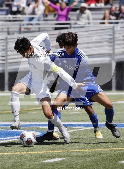 Thumbnail 2 in Dixie vs. Ridgeline (UHSAA 4A Semifinal Playoff) photogallery.