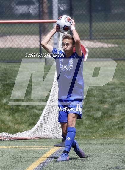Thumbnail 1 in Dixie vs. Ridgeline (UHSAA 4A Semifinal Playoff) photogallery.