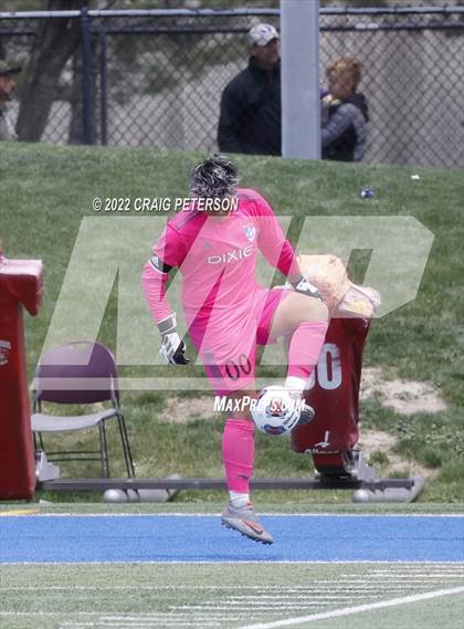 Thumbnail 2 in Dixie vs. Ridgeline (UHSAA 4A Semifinal Playoff) photogallery.