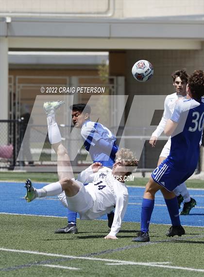 Thumbnail 1 in Dixie vs. Ridgeline (UHSAA 4A Semifinal Playoff) photogallery.