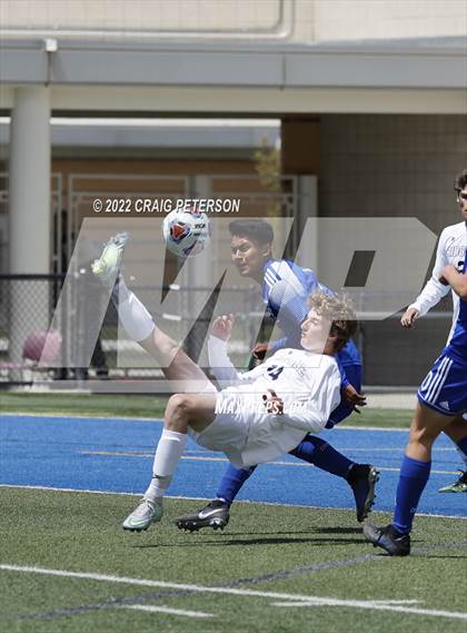 Thumbnail 3 in Dixie vs. Ridgeline (UHSAA 4A Semifinal Playoff) photogallery.