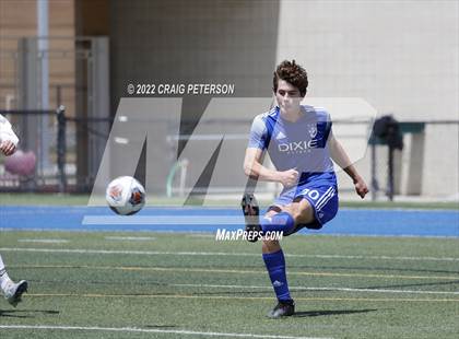 Thumbnail 2 in Dixie vs. Ridgeline (UHSAA 4A Semifinal Playoff) photogallery.