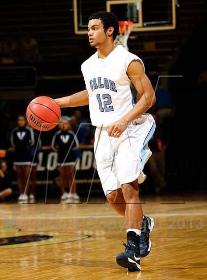Thumbnail 1 in Broomfield vs. Valor Christian (CHSAA 4A Final Four) photogallery.