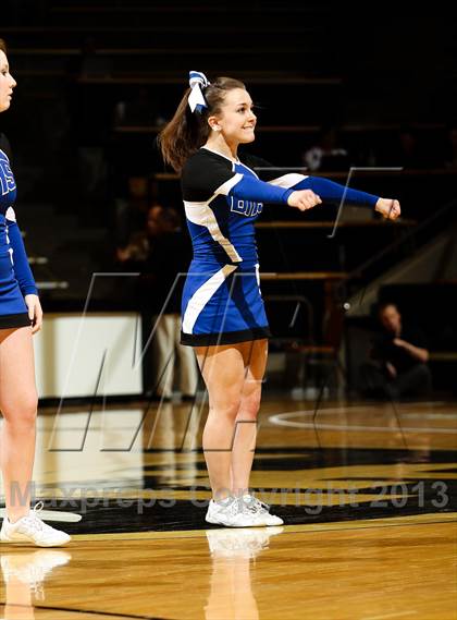 Thumbnail 1 in Broomfield vs. Valor Christian (CHSAA 4A Final Four) photogallery.