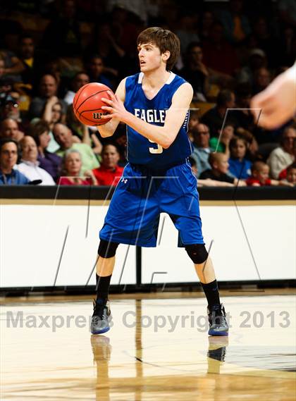 Thumbnail 2 in Broomfield vs. Valor Christian (CHSAA 4A Final Four) photogallery.
