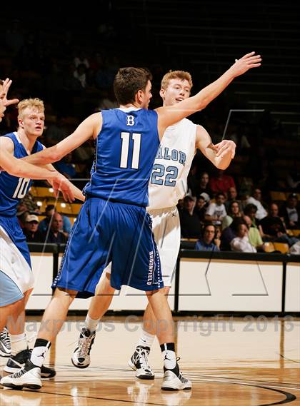Thumbnail 3 in Broomfield vs. Valor Christian (CHSAA 4A Final Four) photogallery.