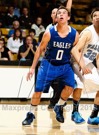 Thumbnail 1 in Broomfield vs. Valor Christian (CHSAA 4A Final Four) photogallery.