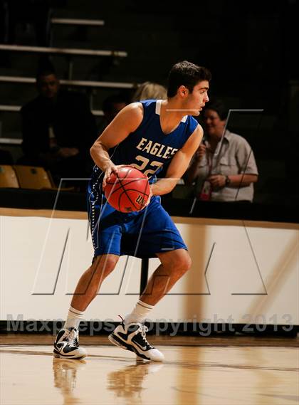 Thumbnail 3 in Broomfield vs. Valor Christian (CHSAA 4A Final Four) photogallery.